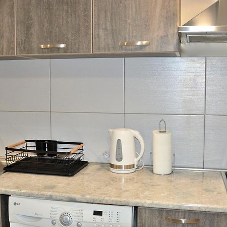 Nikas Apartment Tbilisi ภายนอก รูปภาพ