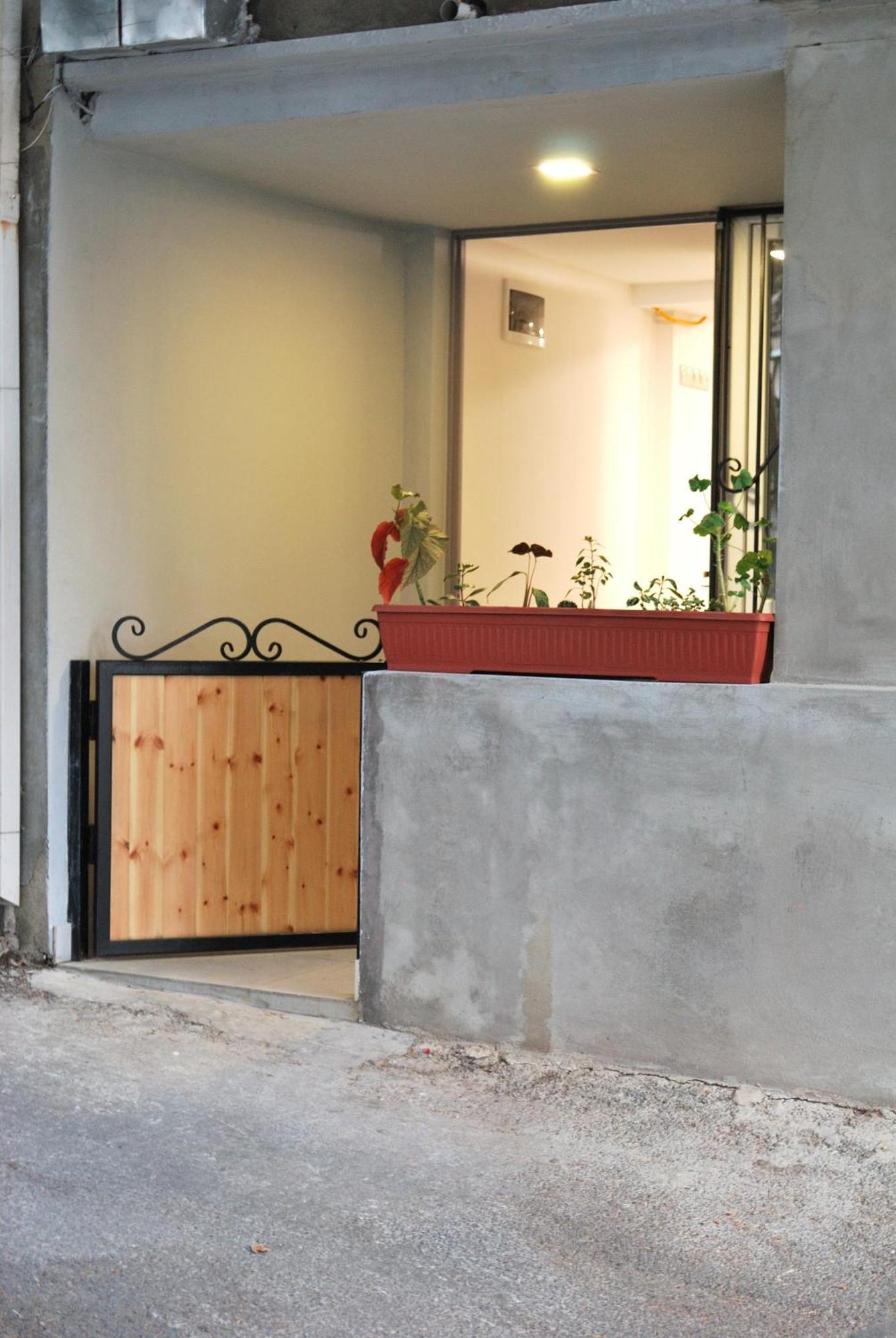 Nikas Apartment Tbilisi ภายนอก รูปภาพ